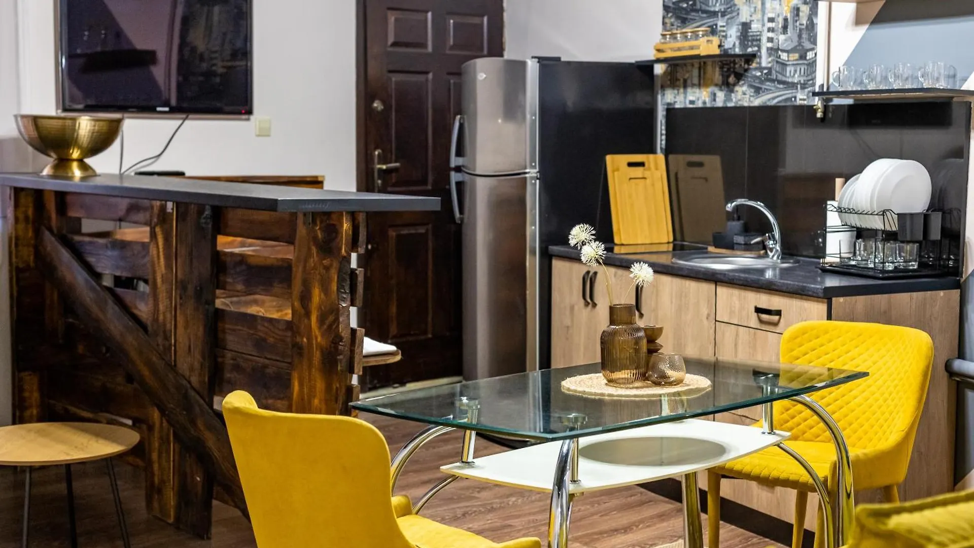 Avangard Green Park Apartment Lviv 0*,