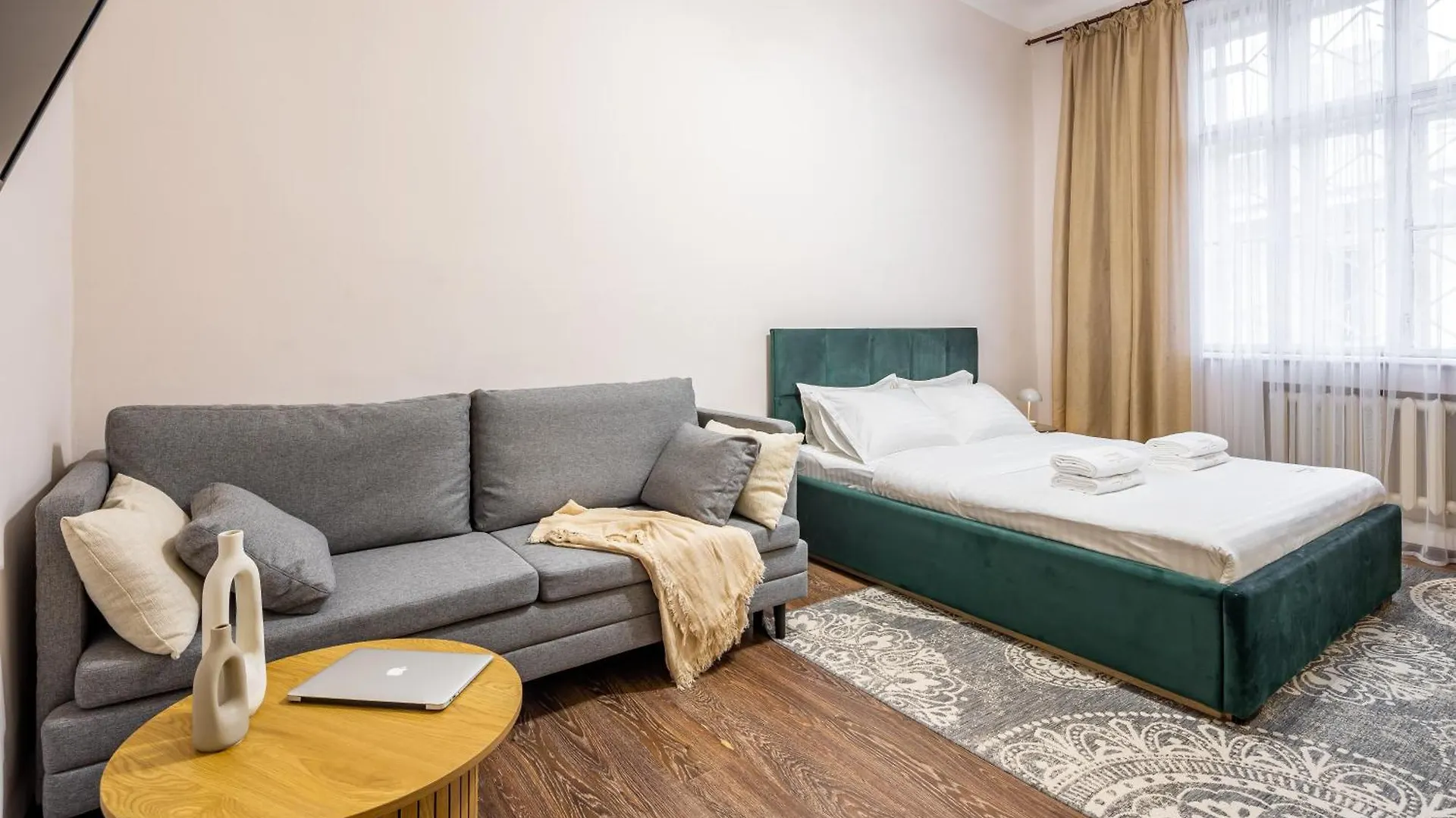Avangard Green Park Apartment Lviv